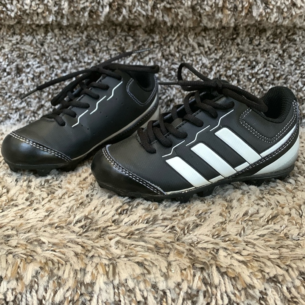 Adidas Toddler boy cleats
